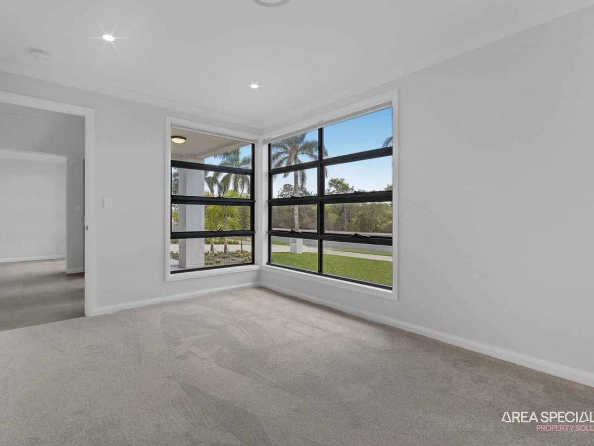 105 Harbour Boulevard, Jacobs Well - Thumbnail 13