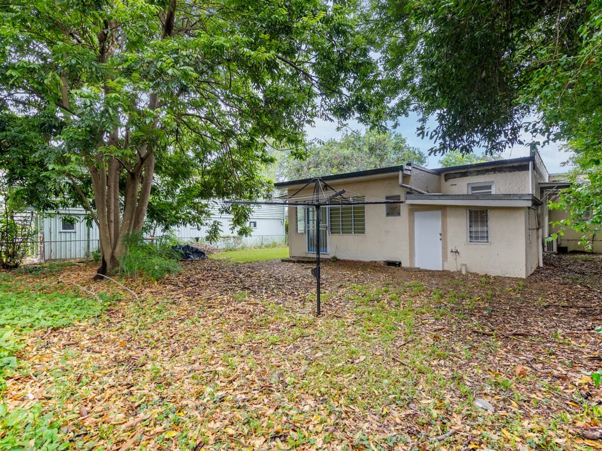 24 Badger Street, NEWMARKET - Thumbnail 9