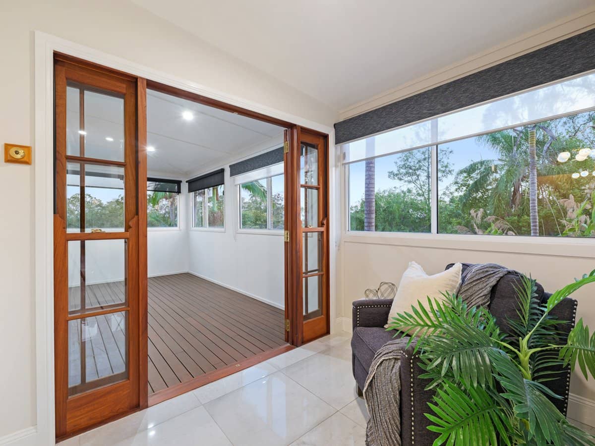 8 Henderson Road, EVERTON HILLS - Thumbnail 20