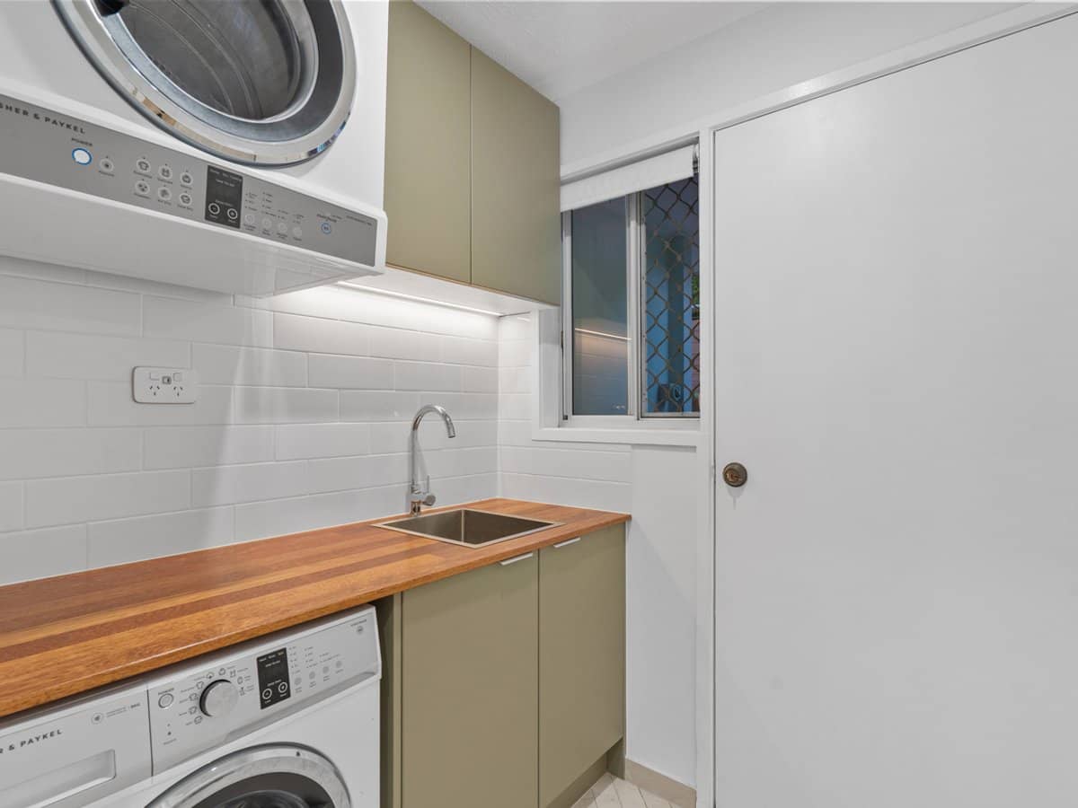 24 Barrine Drive, WORONGARY - Thumbnail 12