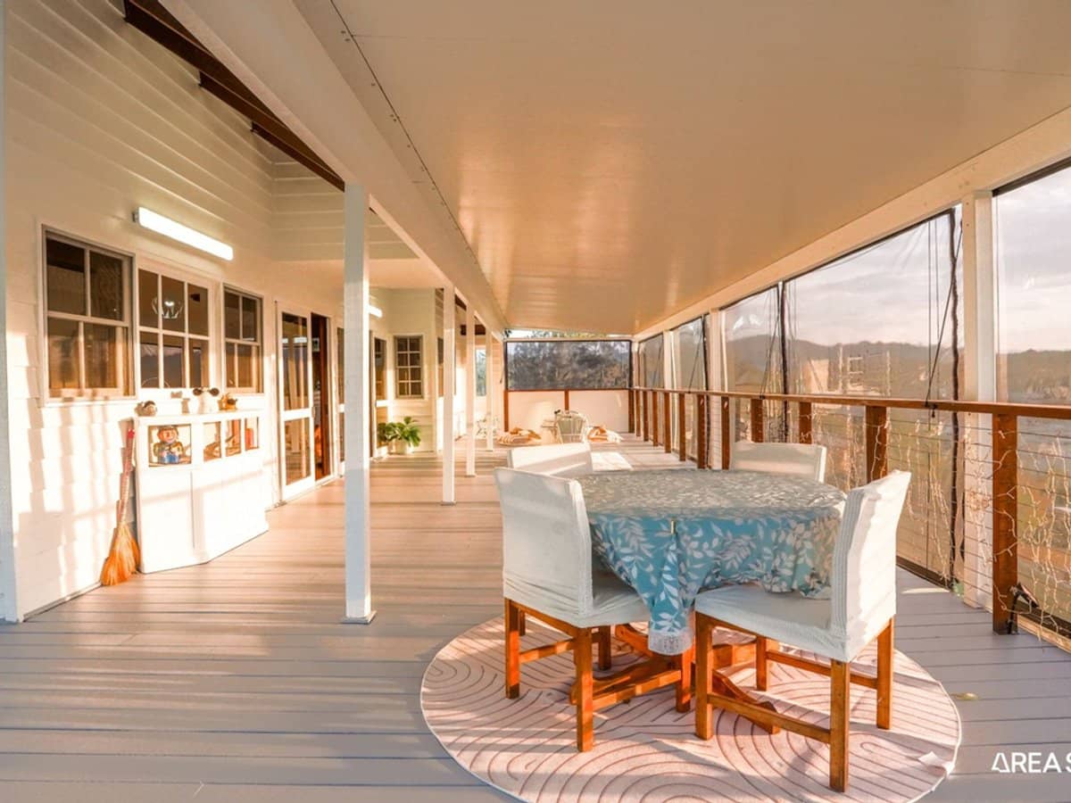 2 Carmel Close, Gilston - Thumbnail 12