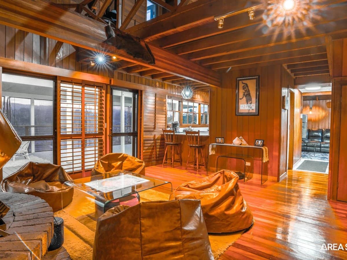 2 Carmel Close, Gilston - Thumbnail 21