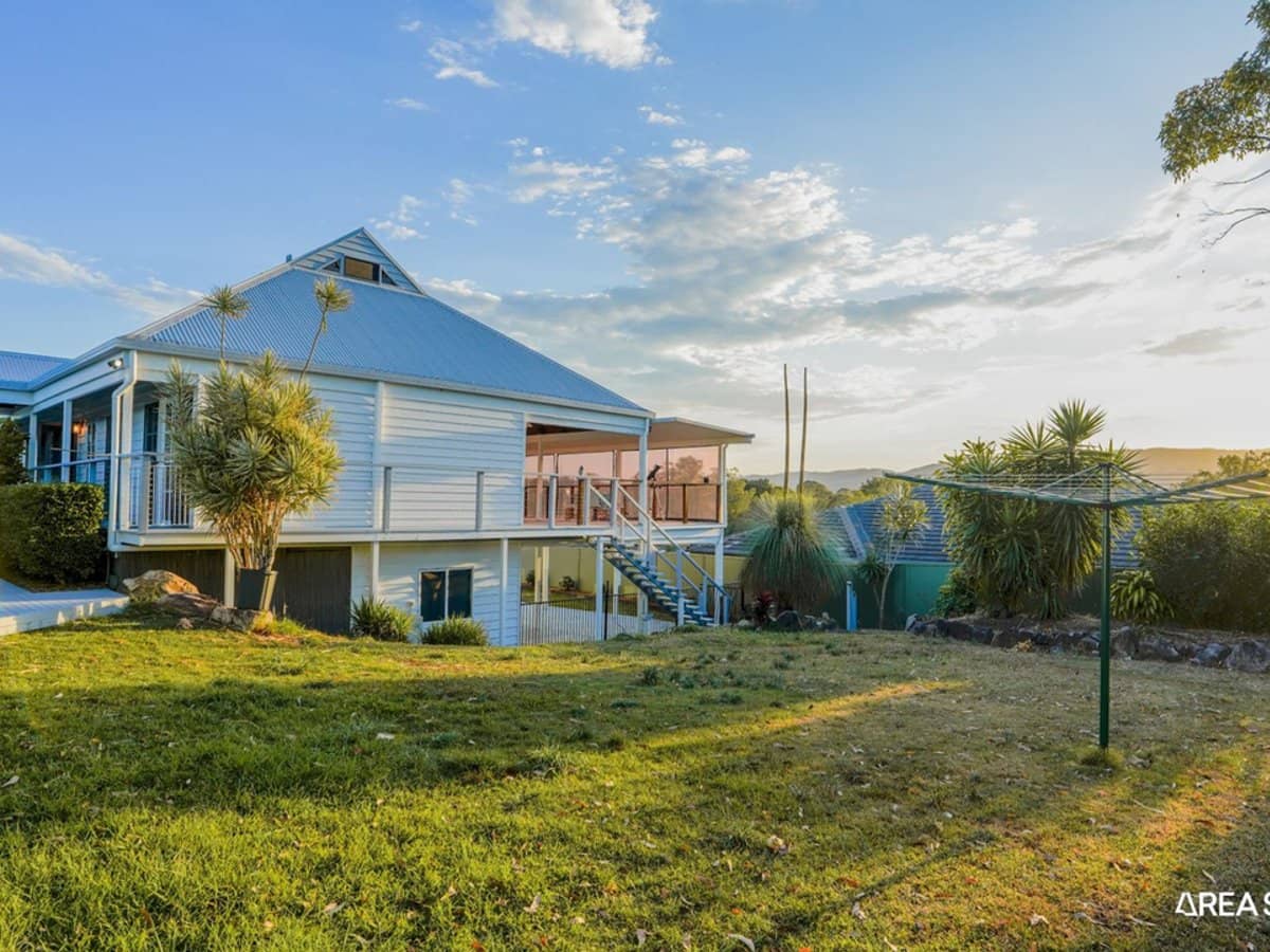 2 Carmel Close, Gilston - Thumbnail 23