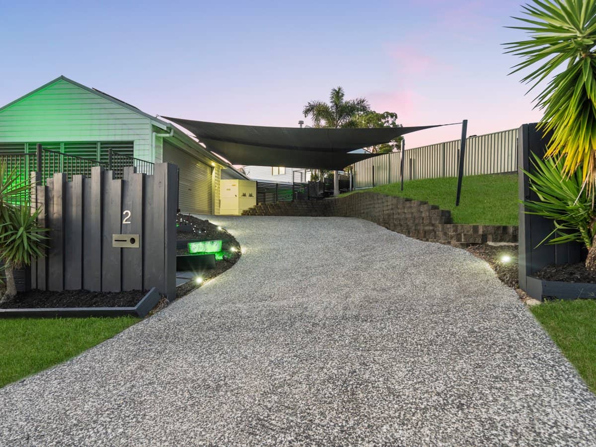 2 Carmel Close, Gilston - Thumbnail 2