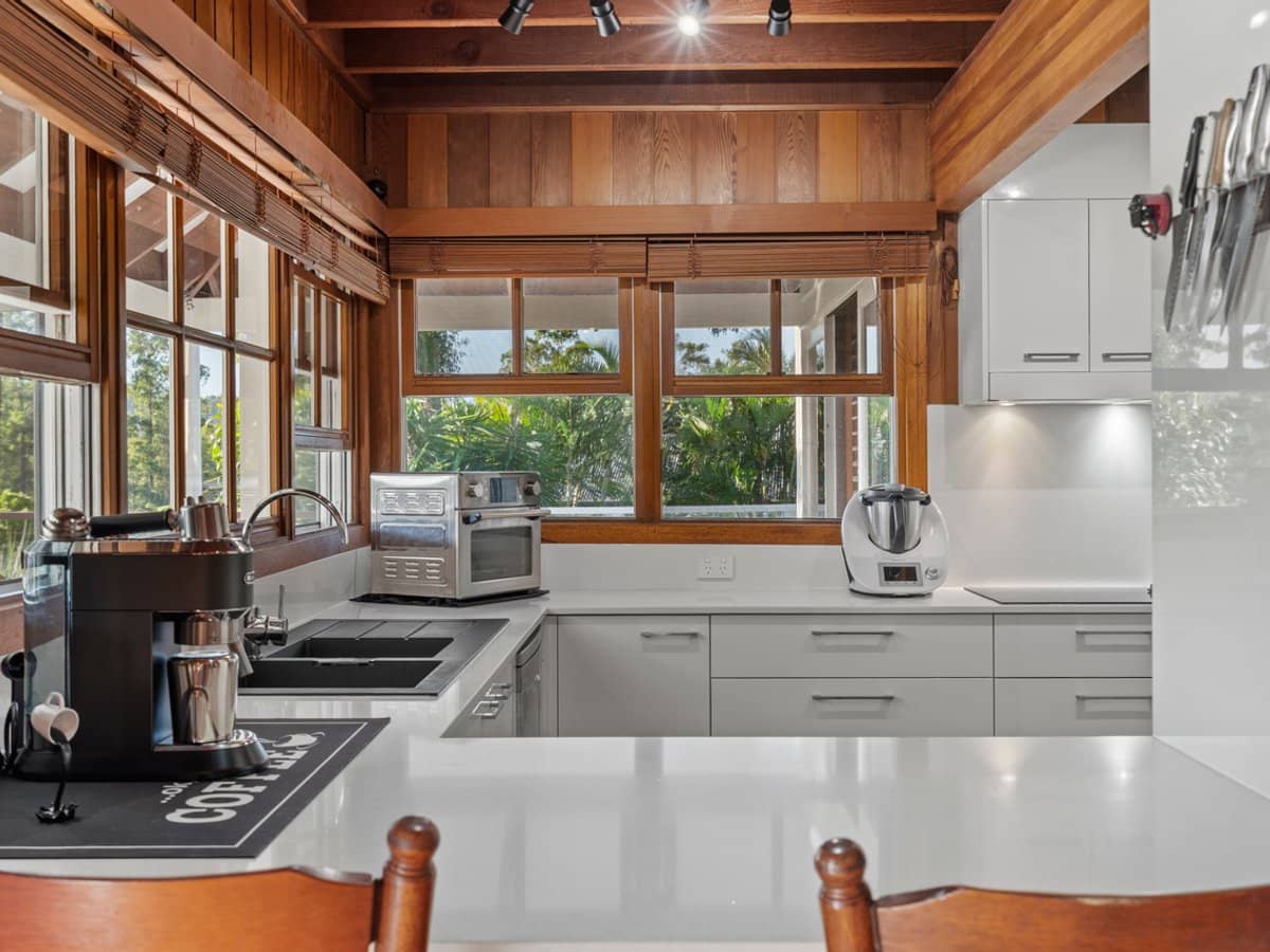 2 Carmel Close, Gilston - Thumbnail 6