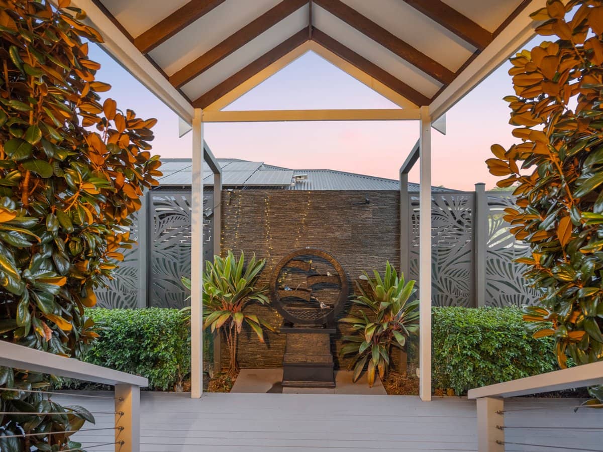 2 Carmel Close, Gilston - Thumbnail 21