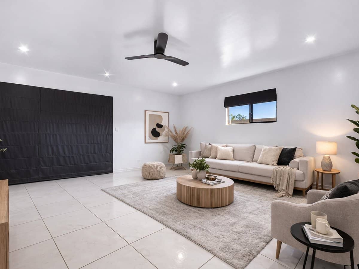 2 Carmel Close, Gilston - Thumbnail 28