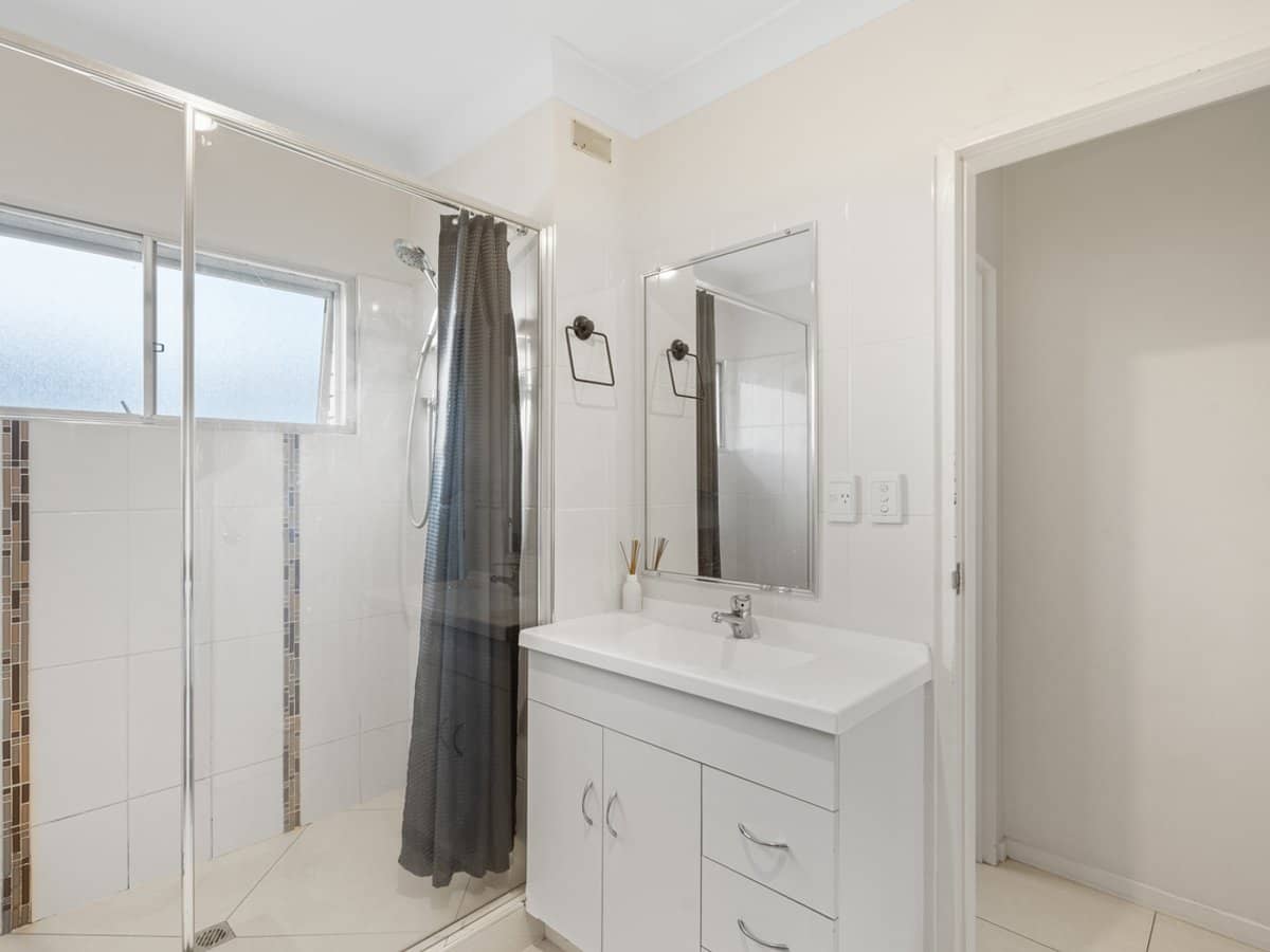 37 Rode Road, WAVELL HEIGHTS - Thumbnail 9