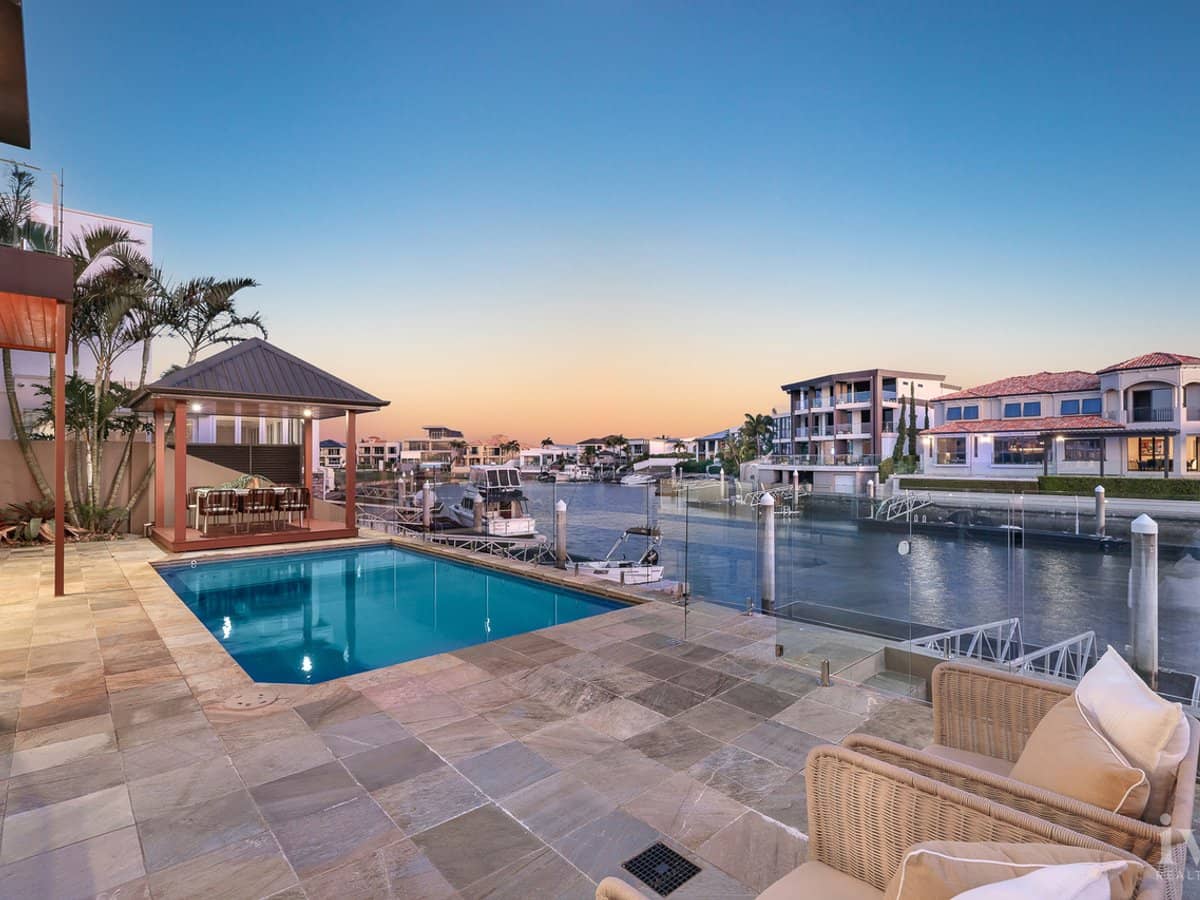 7 Royal Albert Crescent, Sovereign Islands - Thumbnail 11