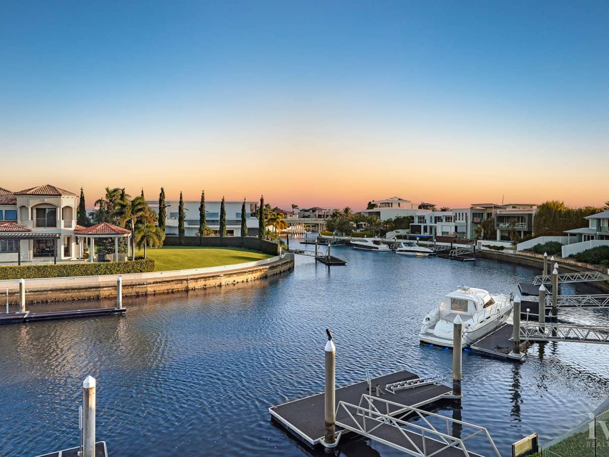 7 Royal Albert Crescent, Sovereign Islands - Thumbnail 18