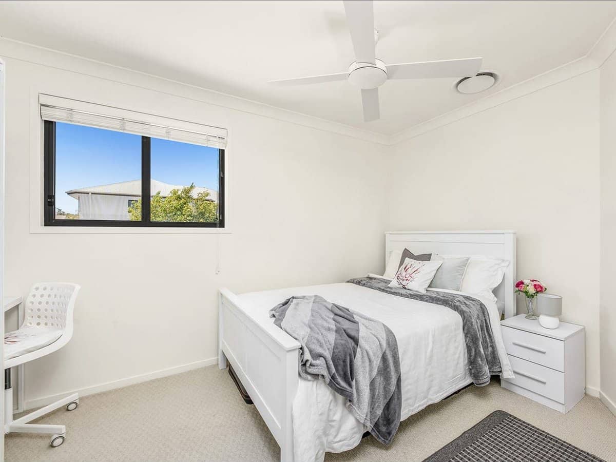 7 Greenway Circuit, MOUNT OMMANEY - Thumbnail 10