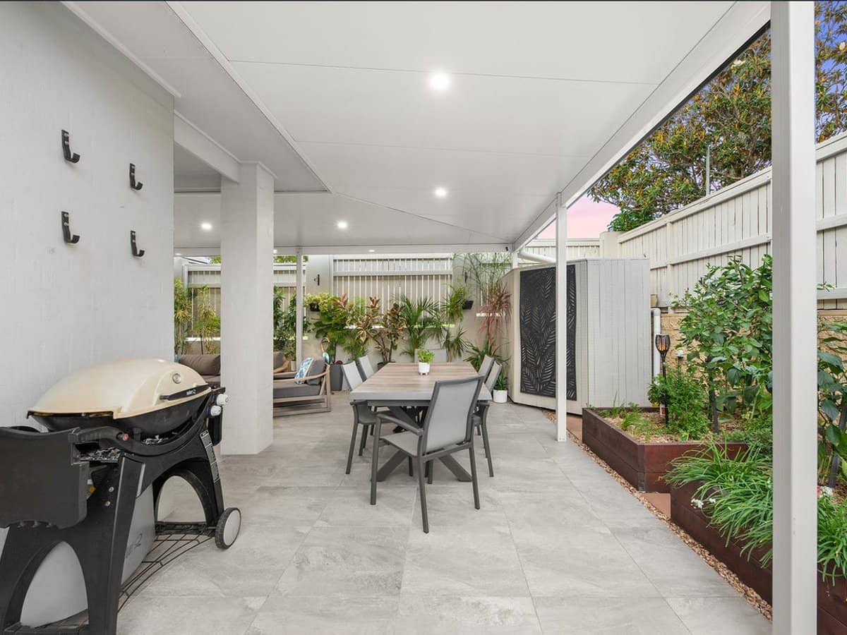 7 Greenway Circuit, MOUNT OMMANEY - Thumbnail 21