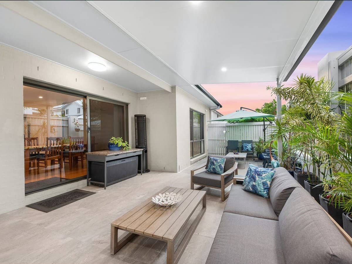 7 Greenway Circuit, MOUNT OMMANEY - Thumbnail 22