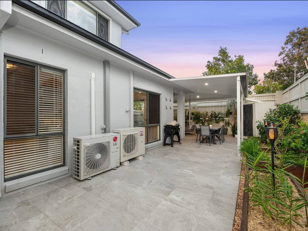 7 Greenway Circuit, MOUNT OMMANEY - Thumbnail 27