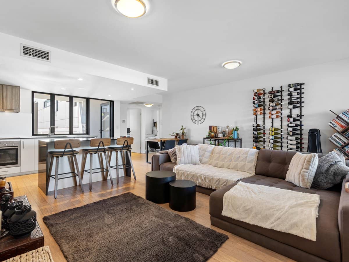 44 Gordon Street, MILTON - Thumbnail 1