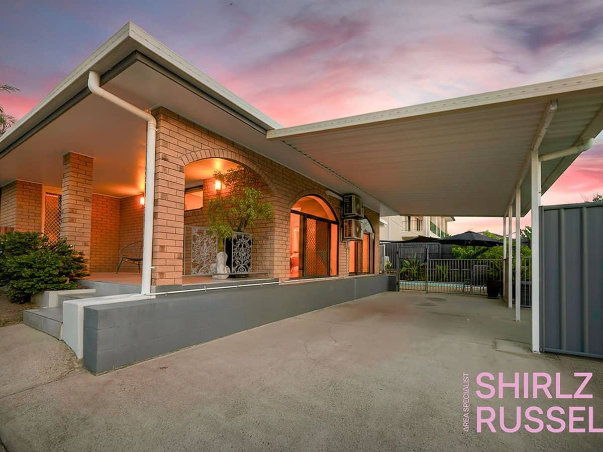 15 Hillside Terrace, Mount Pleasant - Thumbnail 1