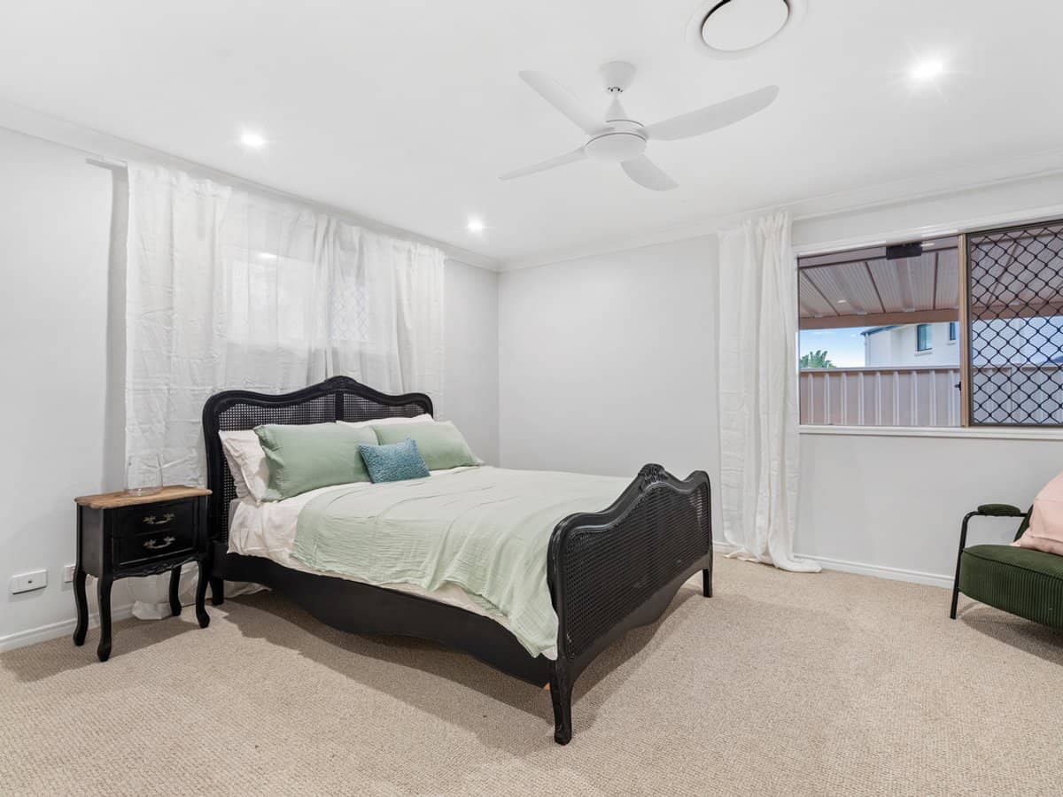 21 Kimbolton Drive, REDLAND BAY - Thumbnail 15