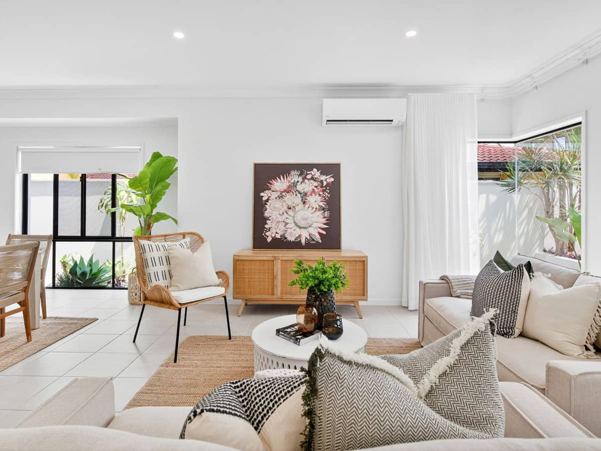 78 Paradise Island, Surfers Paradise - Thumbnail 2