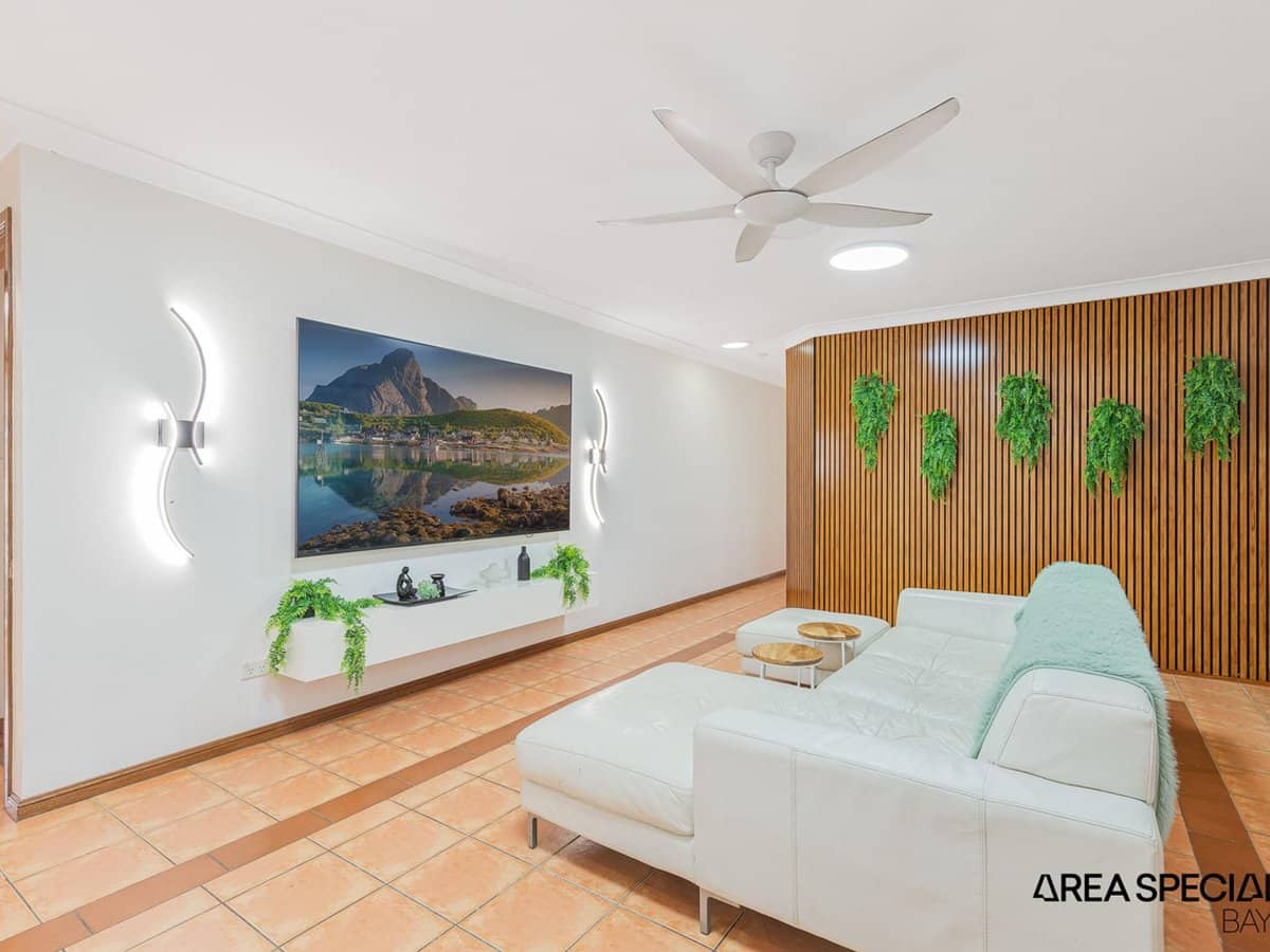 18 Wisteria Street, Ormiston - Thumbnail 9