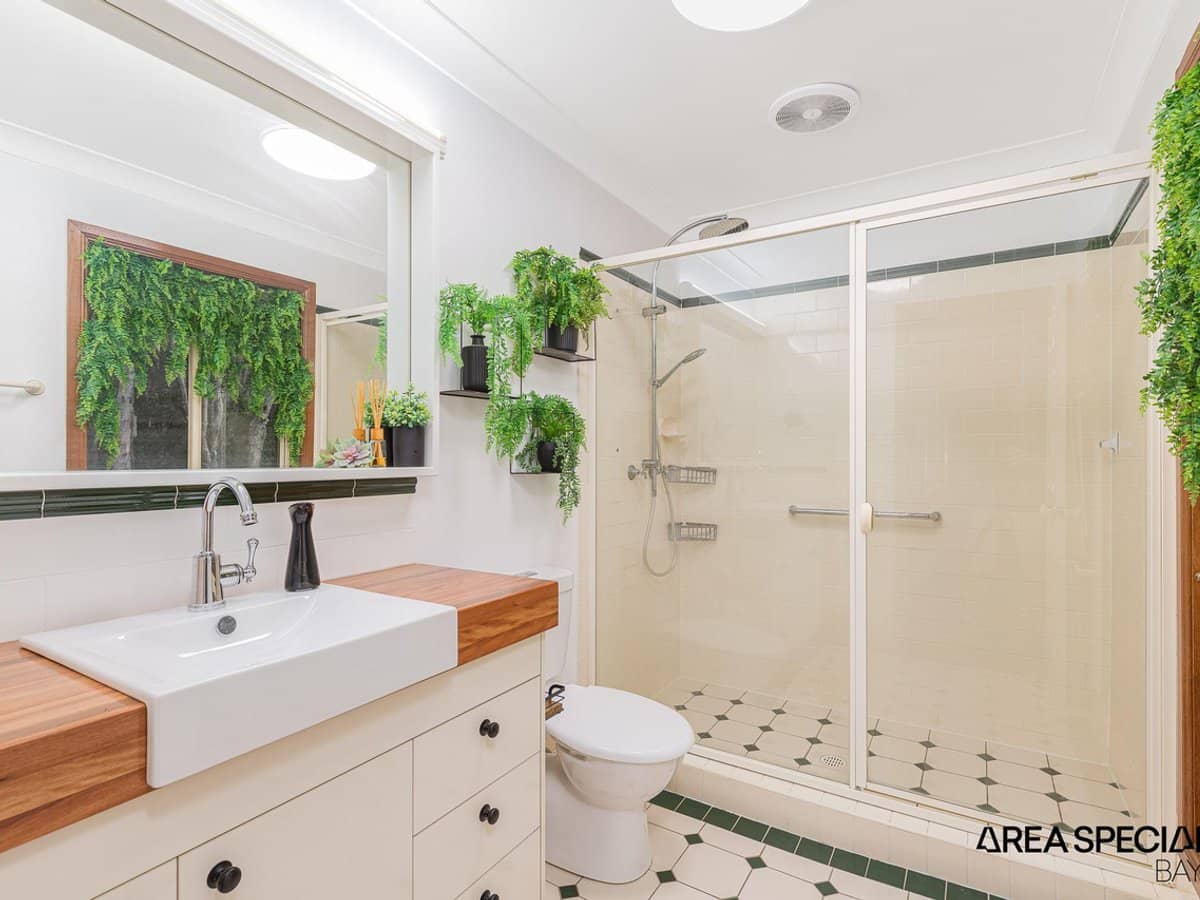 18 Wisteria Street, Ormiston - Thumbnail 12