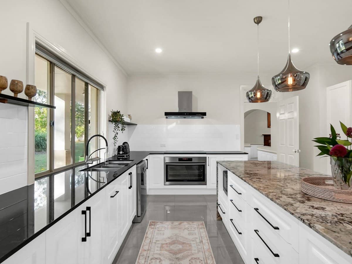 300 Teviot Road, CARBROOK - Thumbnail 12