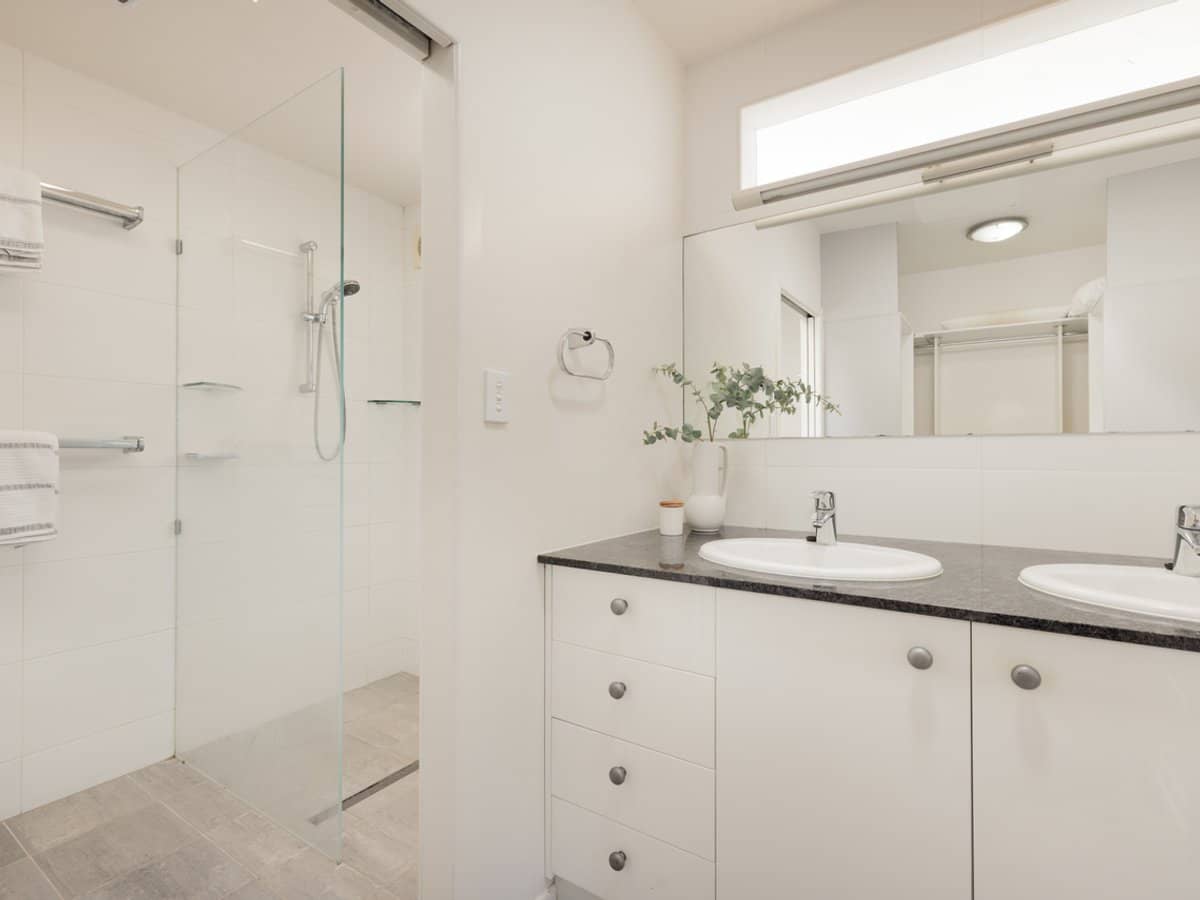 28 Craigan Crescent, ASPLEY - Thumbnail 16