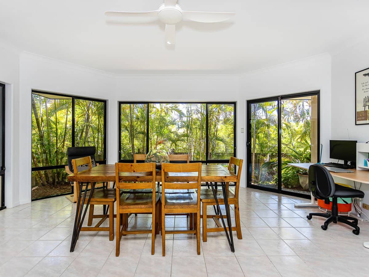 36 Mapleton Circuit, VARSITY LAKES - Thumbnail 3