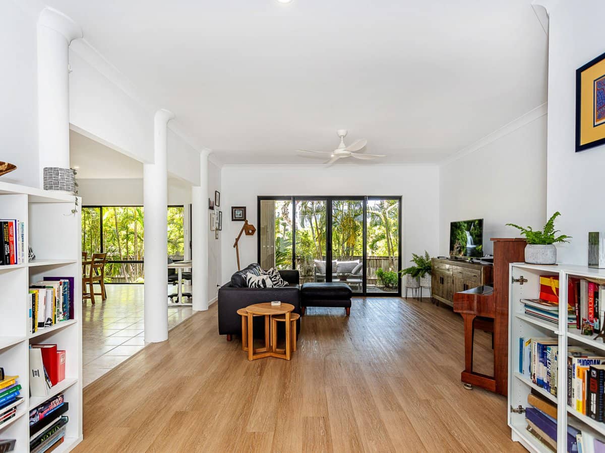 36 Mapleton Circuit, VARSITY LAKES - Thumbnail 13