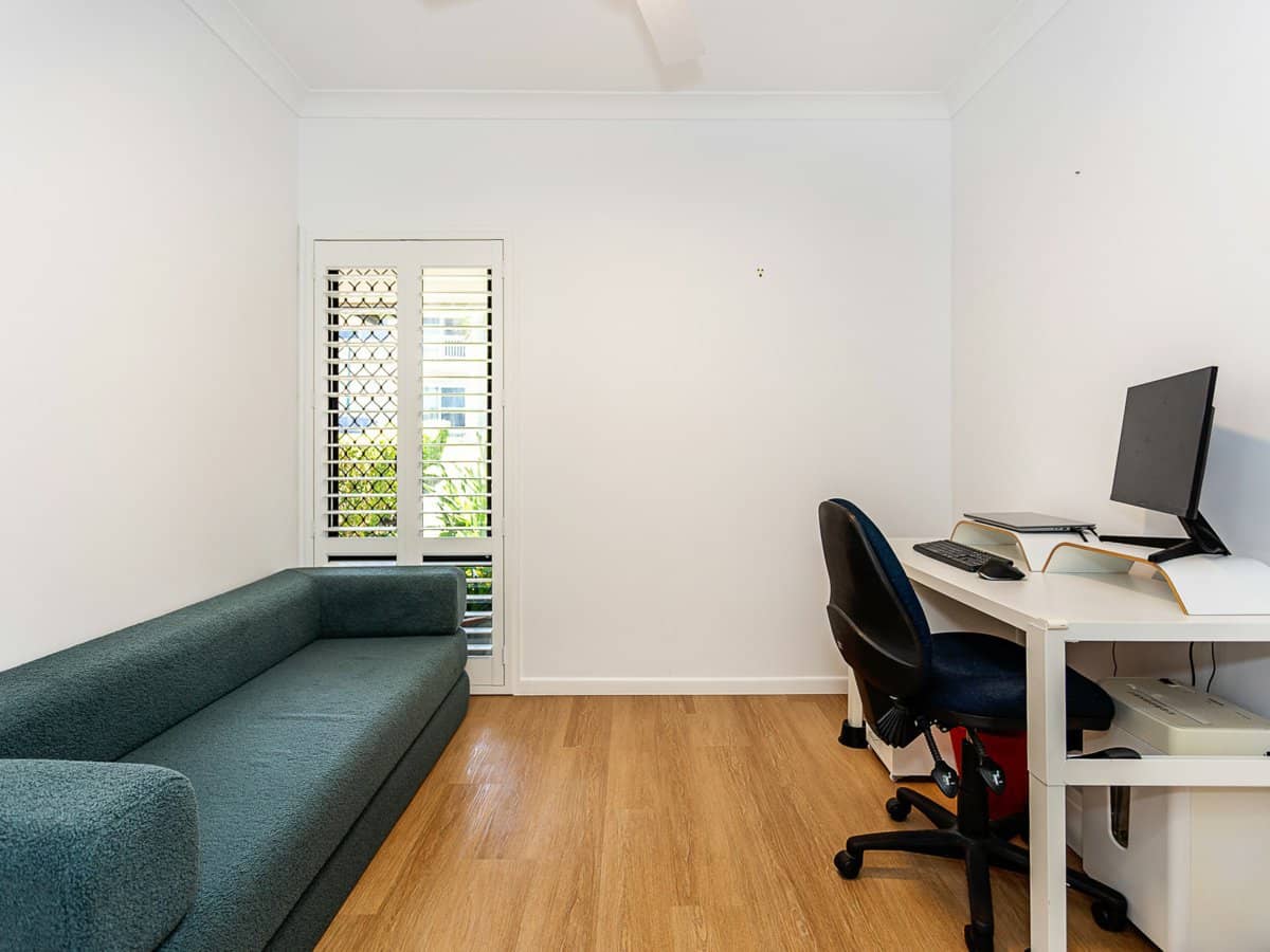 36 Mapleton Circuit, VARSITY LAKES - Thumbnail 20