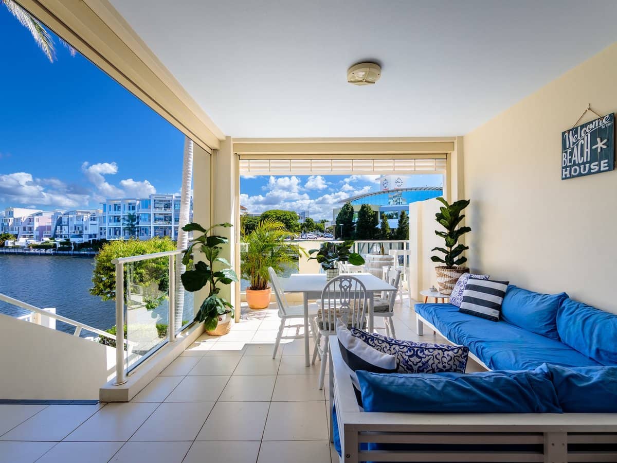 2/251 Varsity Parade, VARSITY LAKES - Thumbnail 2