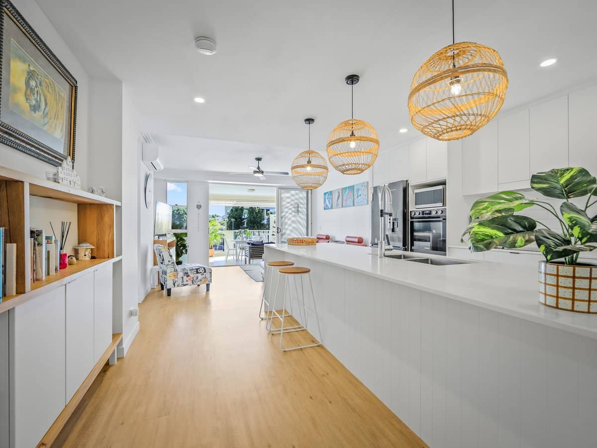 2/251 Varsity Parade, VARSITY LAKES - Thumbnail 13