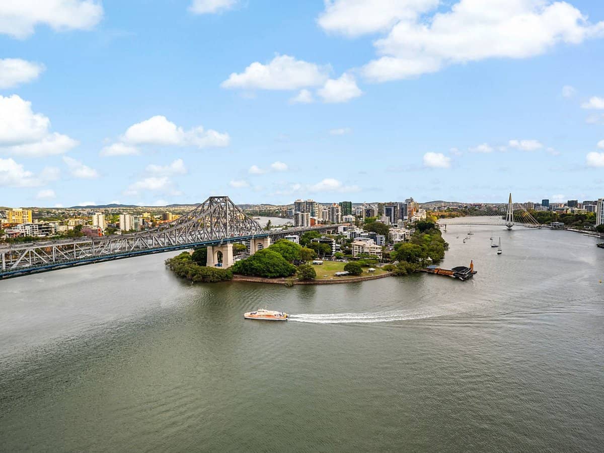 82 Boundary Street, Brisbane City - Thumbnail 2