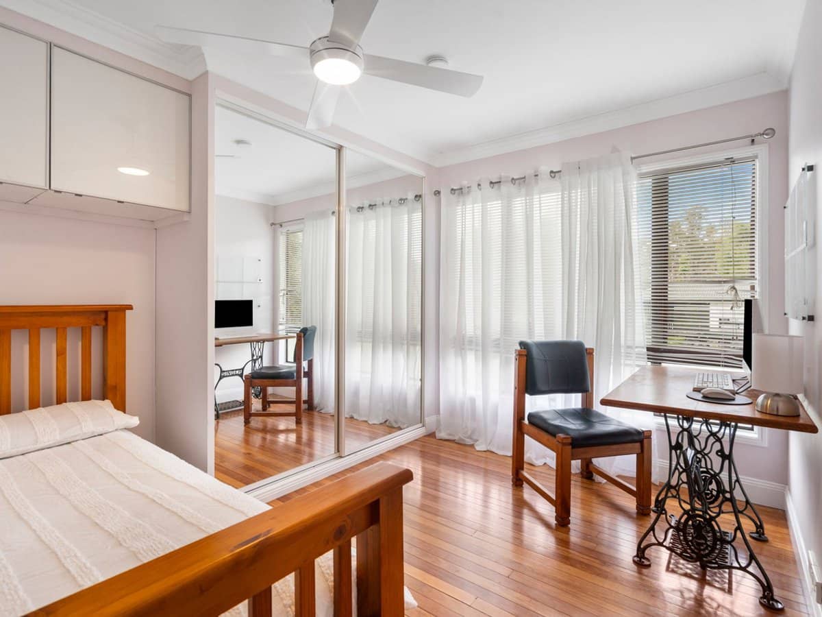 9 Burloo Crescent, FERNY HILLS - Thumbnail 8