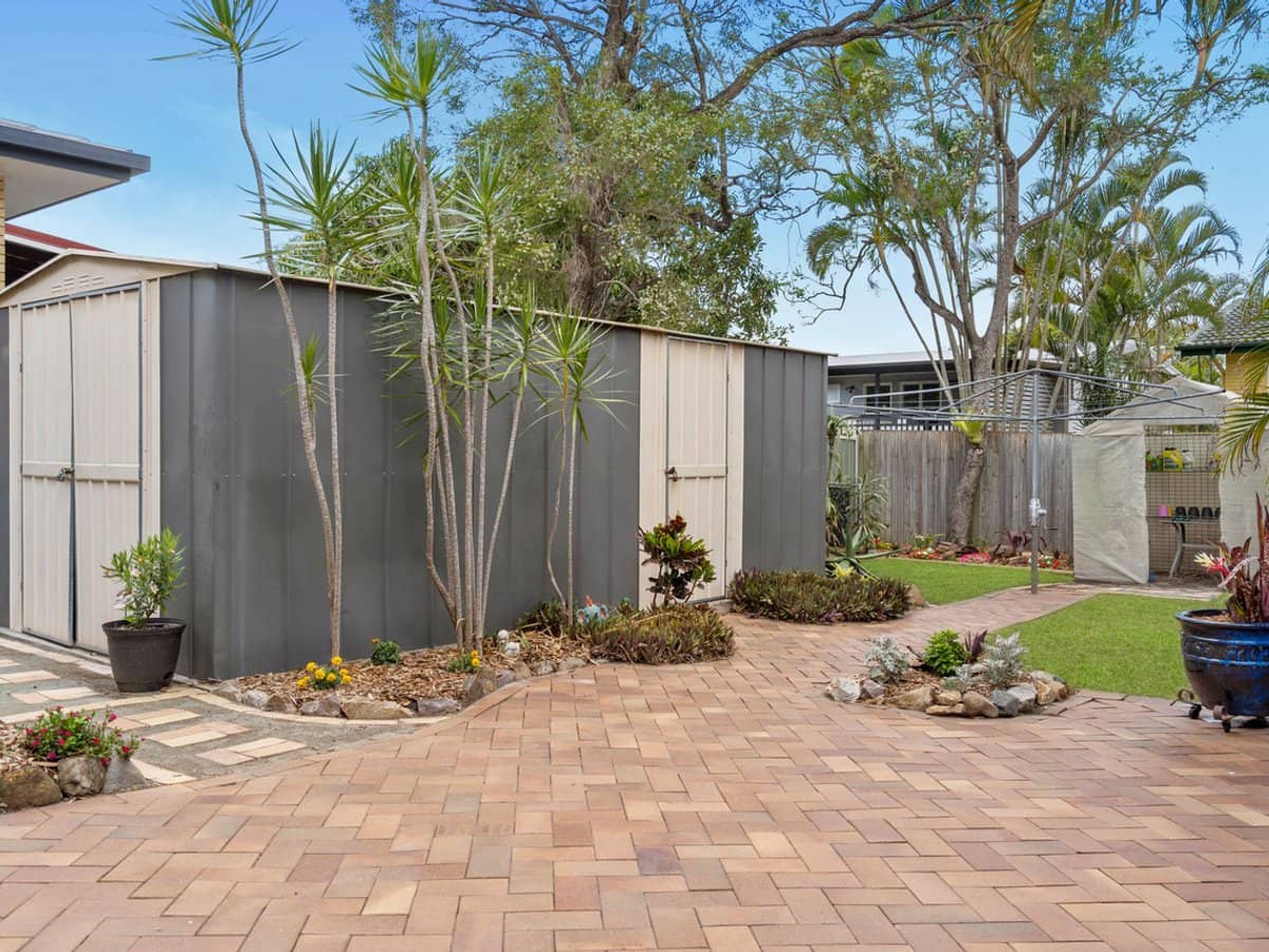 9 Burloo Crescent, FERNY HILLS - Thumbnail 19