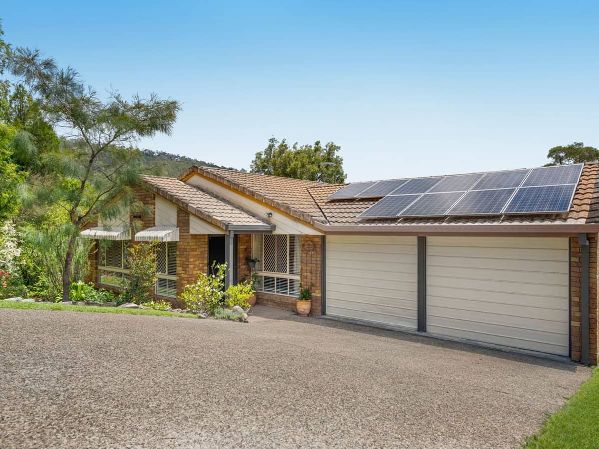 19 Malachite Street, KEPERRA - Thumbnail 1