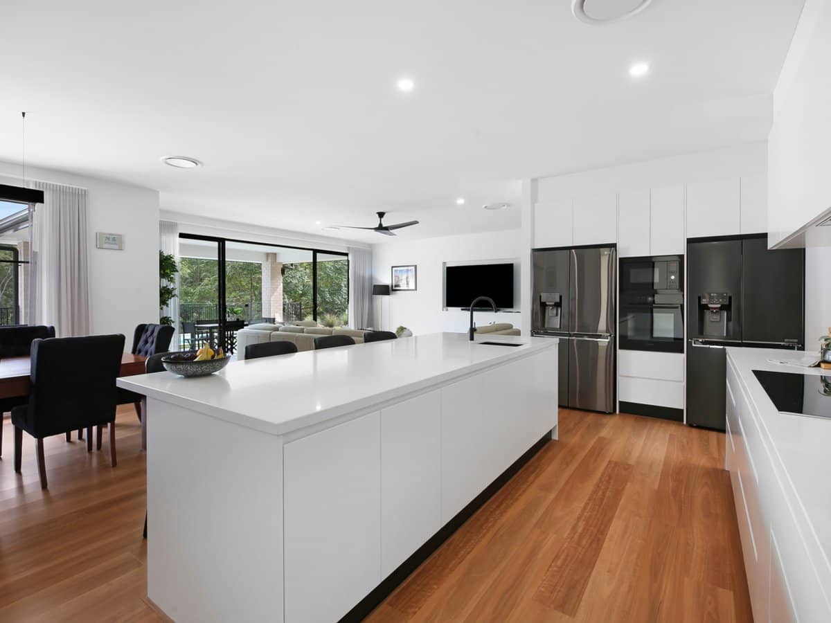 2/37 Hersden Court, BONOGIN - Thumbnail 10