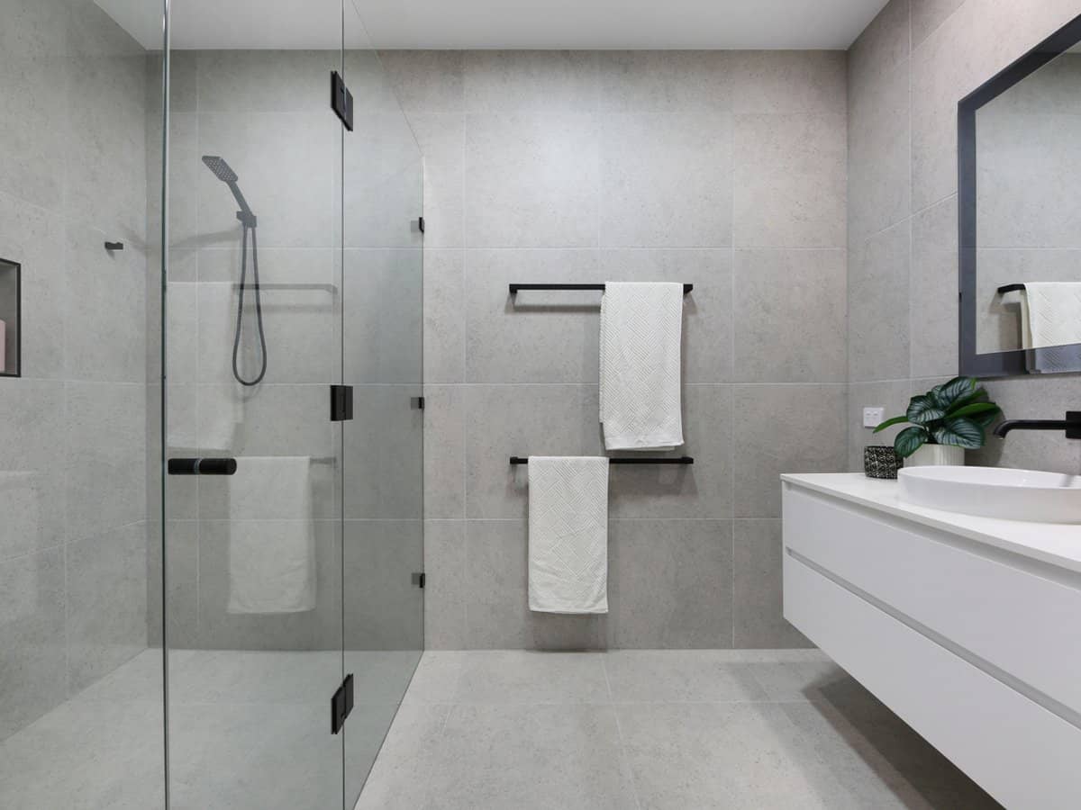 2/37 Hersden Court, BONOGIN - Thumbnail 21