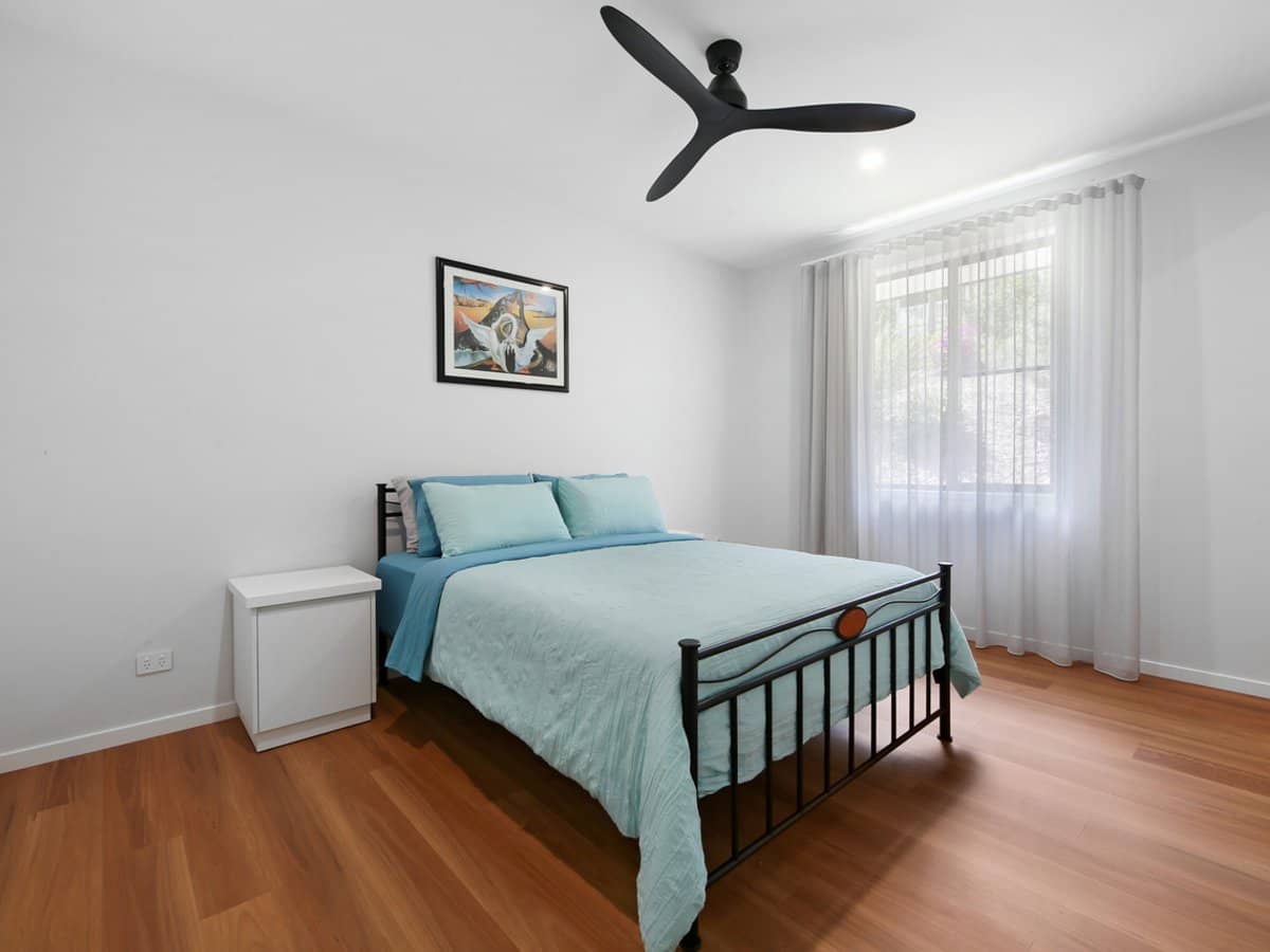 2/37 Hersden Court, BONOGIN - Thumbnail 22