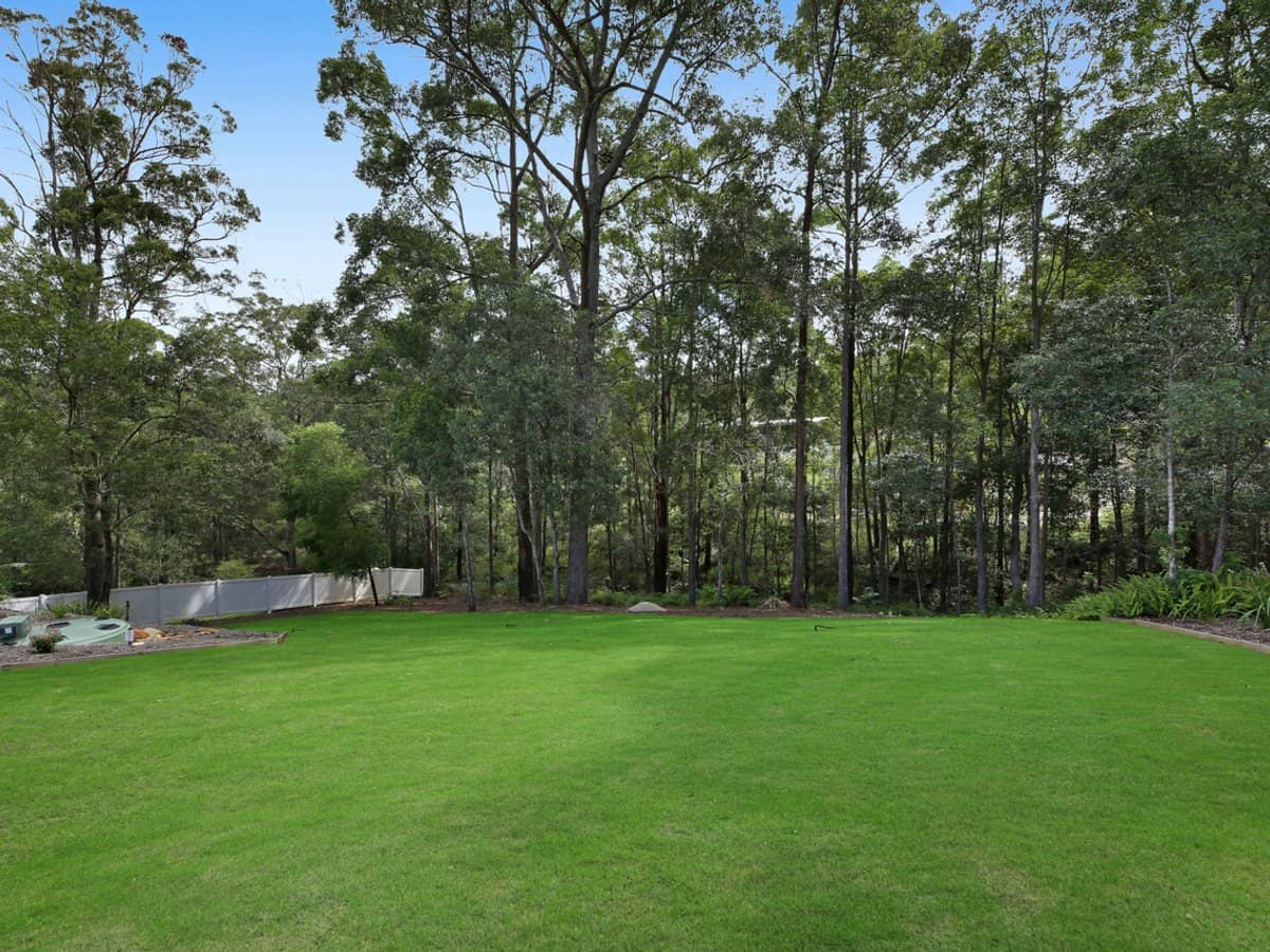 2/37 Hersden Court, BONOGIN - Thumbnail 28