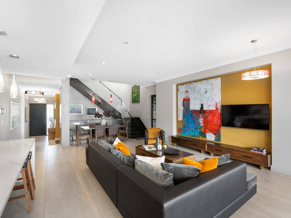 81A Stuart Street, Bulimba - Thumbnail 3