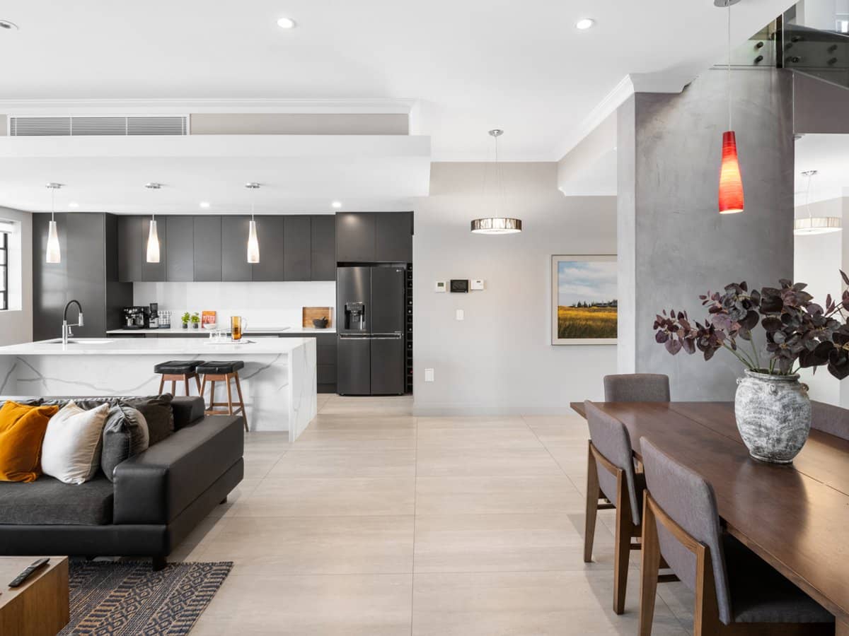 81A Stuart Street, Bulimba - Thumbnail 6