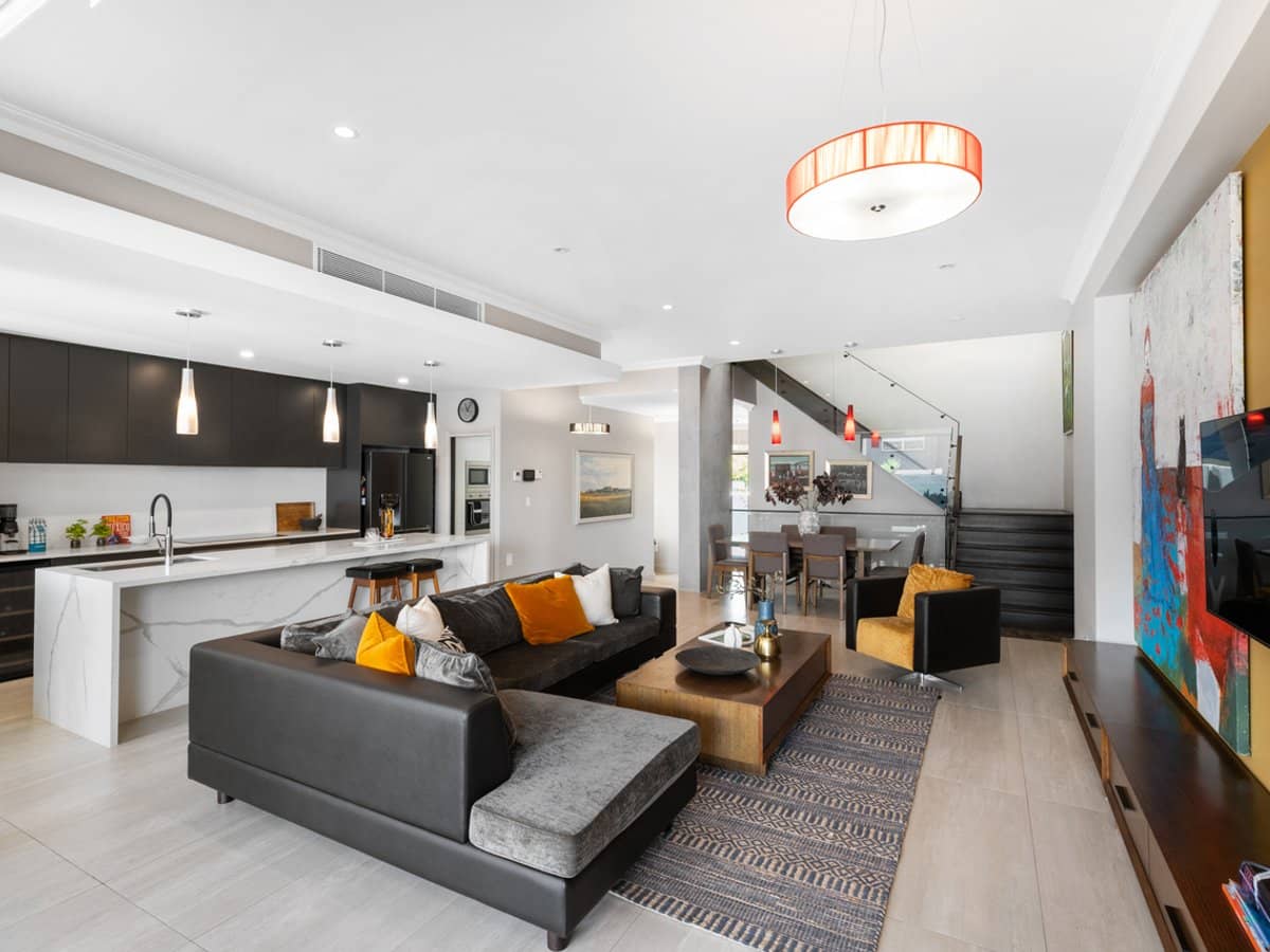 81A Stuart Street, Bulimba - Thumbnail 7