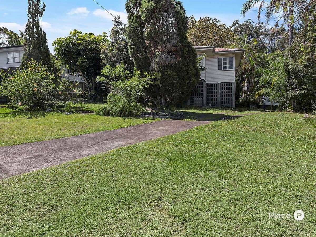 30 Diamond Street, Holland Park - Thumbnail 8