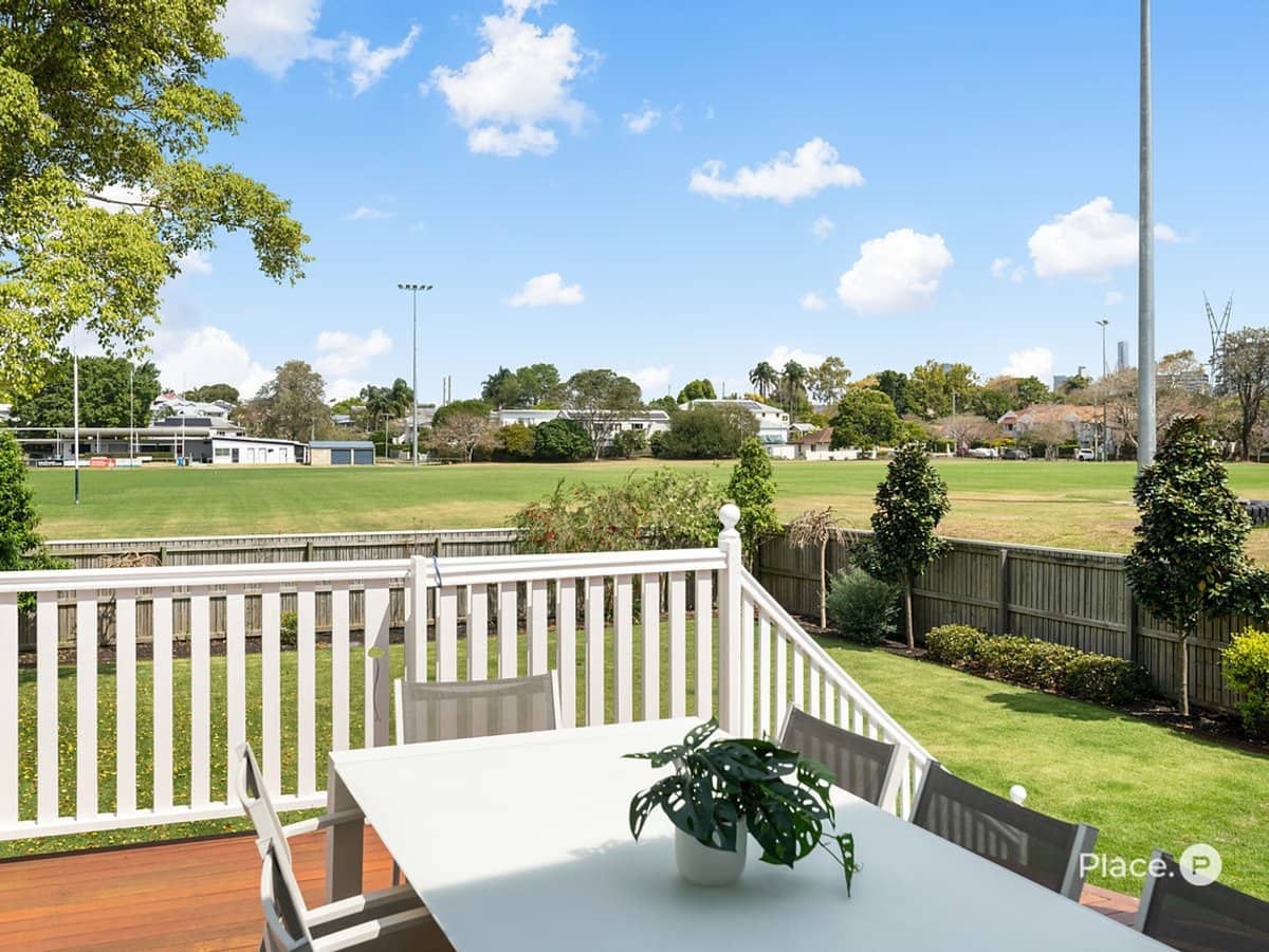 12 Merry Street, Bulimba - Thumbnail 8