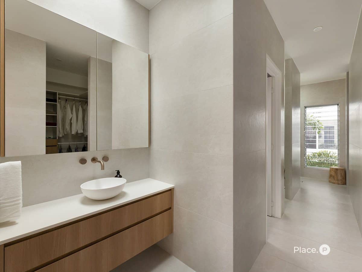 86 Brisbane Street, Bulimba - Thumbnail 13