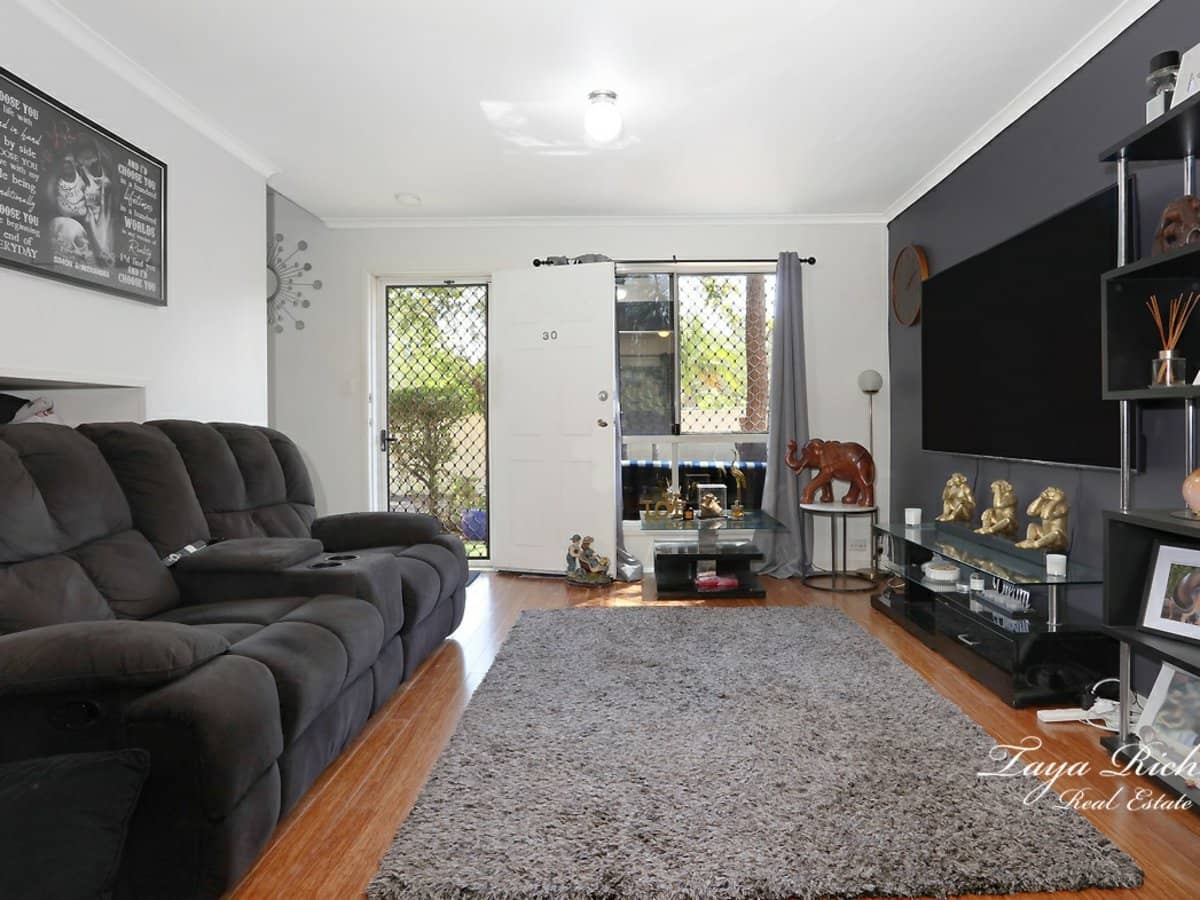 8 Gooding Drive, MERRIMAC - Thumbnail 6