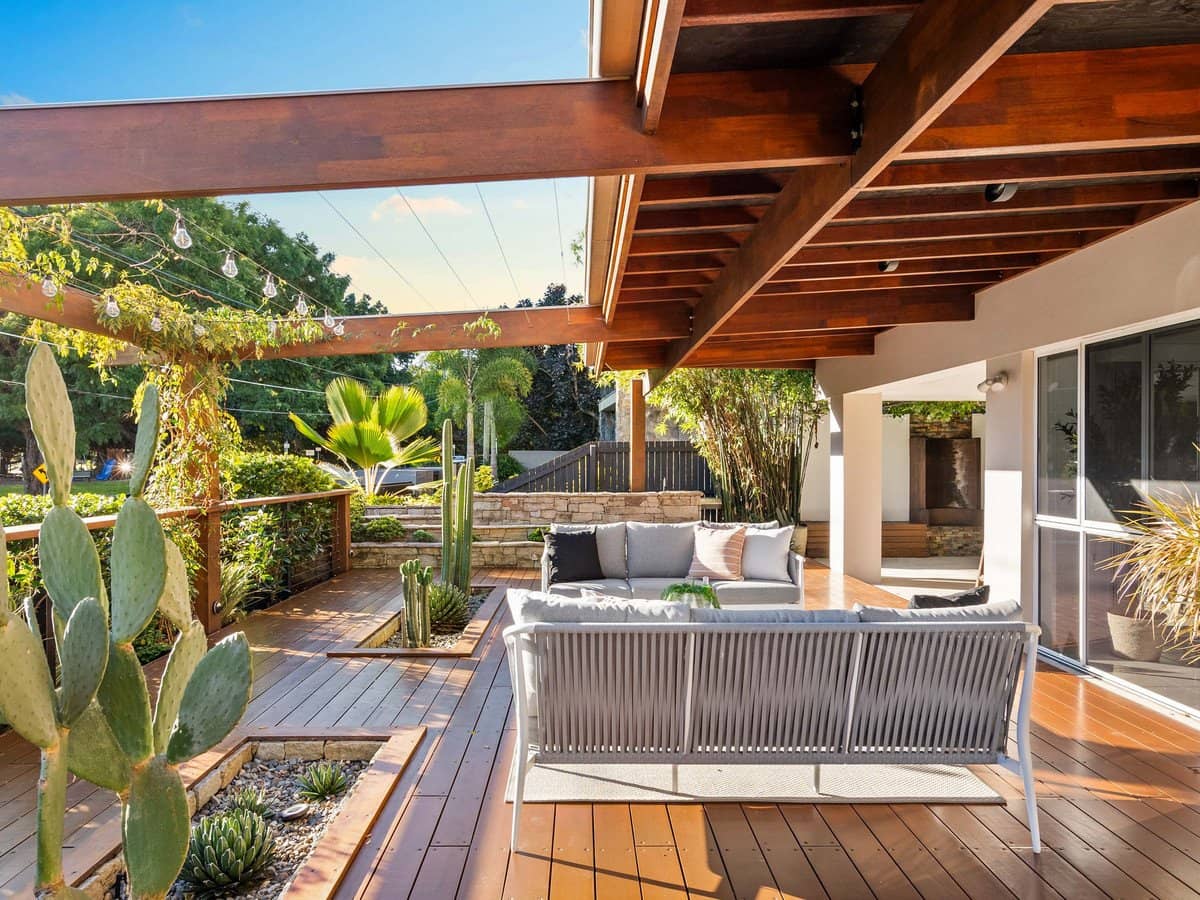 16 Brisbane Corso, Fairfield - Thumbnail 2