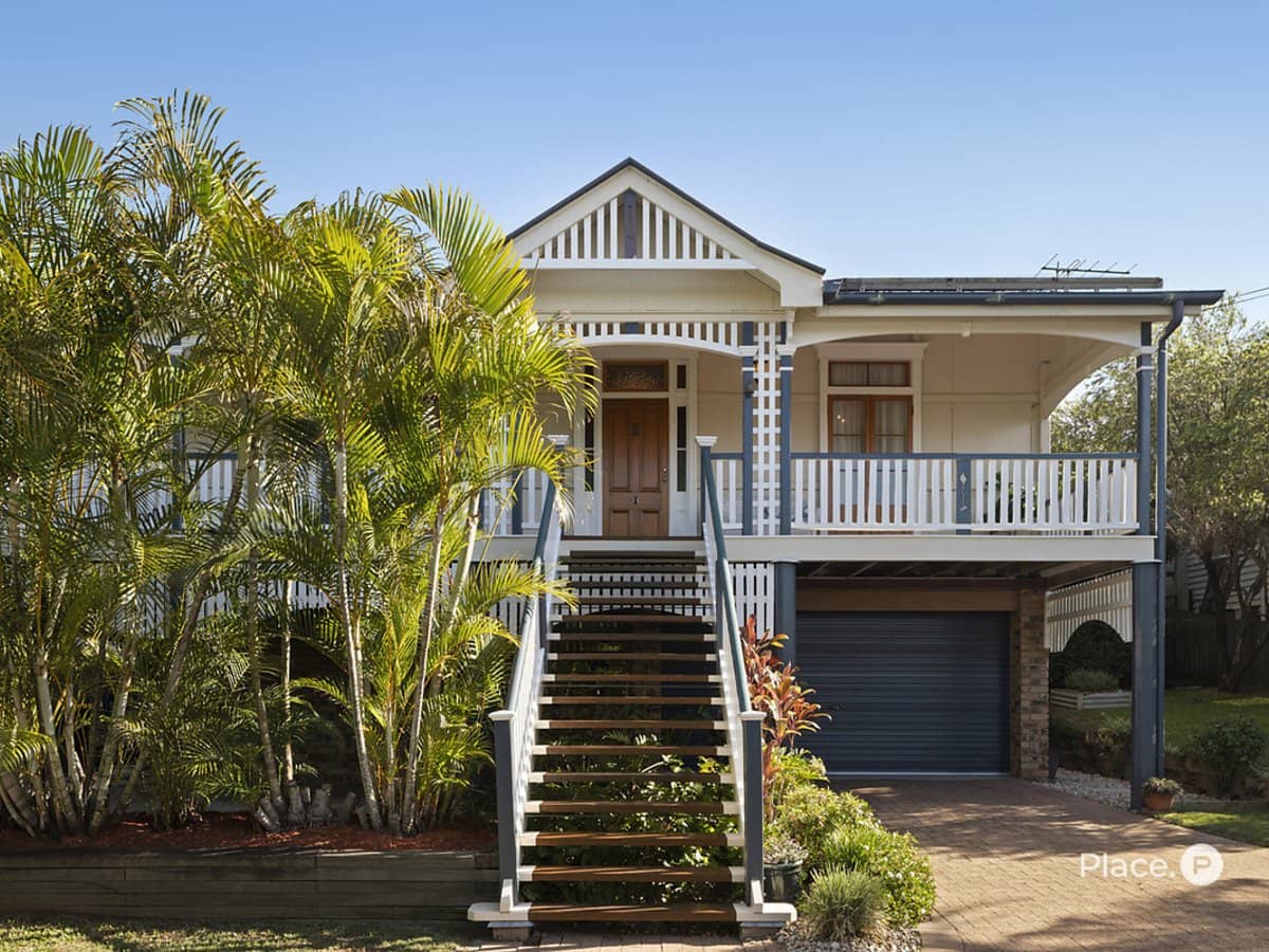 277 Chatsworth Road, Coorparoo - Thumbnail 2