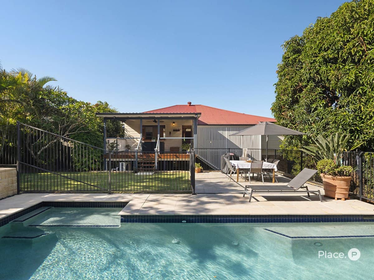 277 Chatsworth Road, Coorparoo - Thumbnail 11