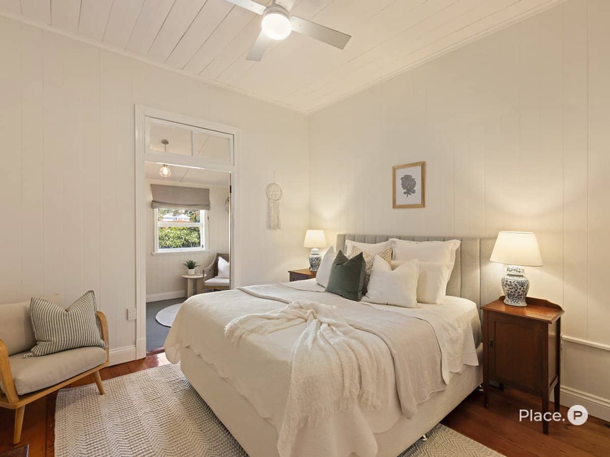 277 Chatsworth Road, Coorparoo - Thumbnail 13